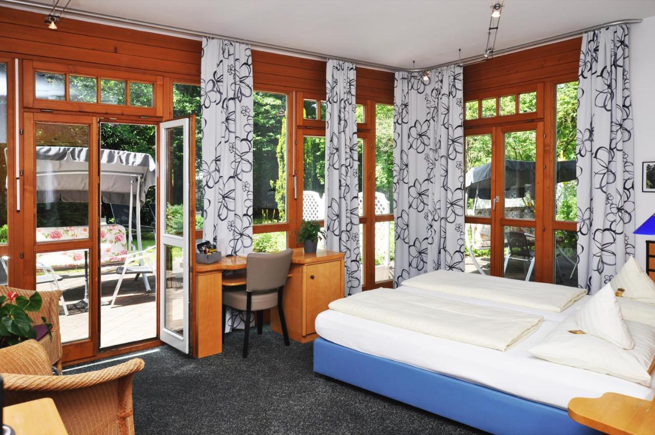 Villa Waldperlach By Blattl München Ngoại thất bức ảnh