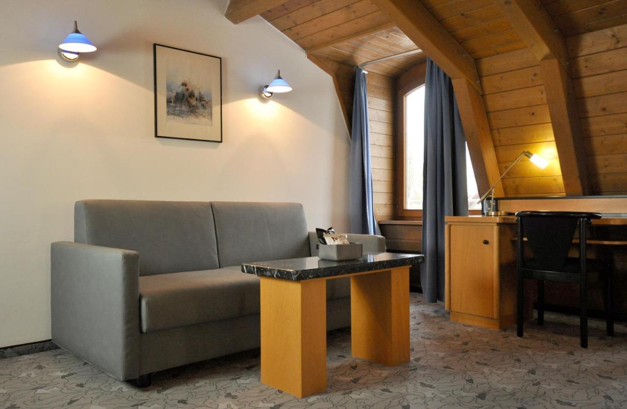 Villa Waldperlach By Blattl München Ngoại thất bức ảnh