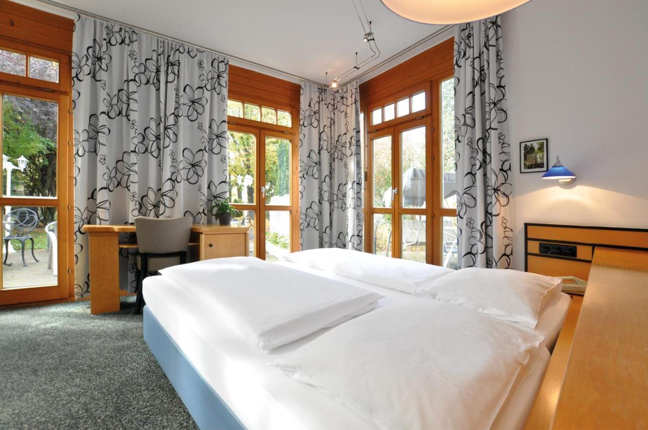 Villa Waldperlach By Blattl München Ngoại thất bức ảnh