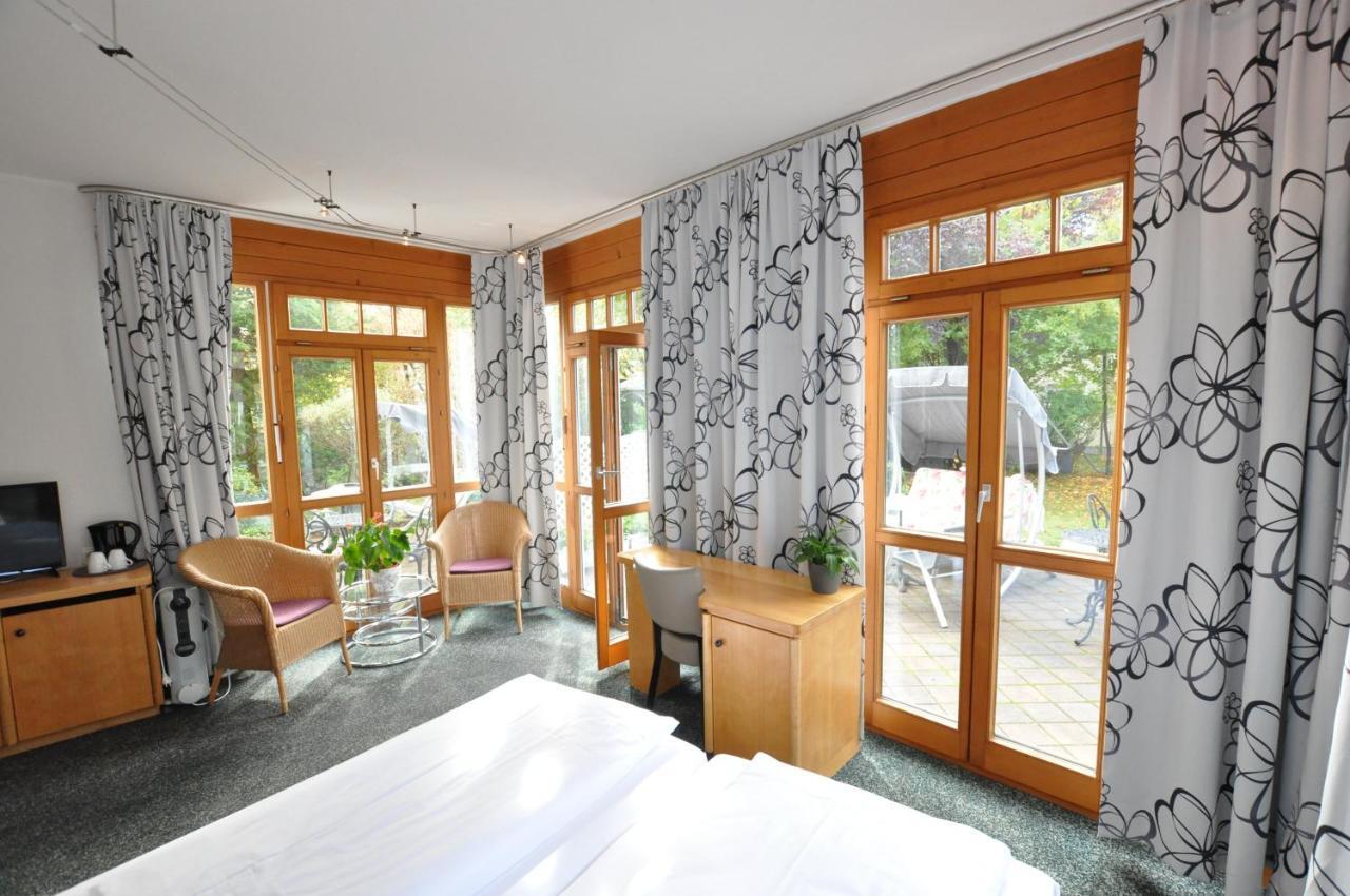 Villa Waldperlach By Blattl München Ngoại thất bức ảnh